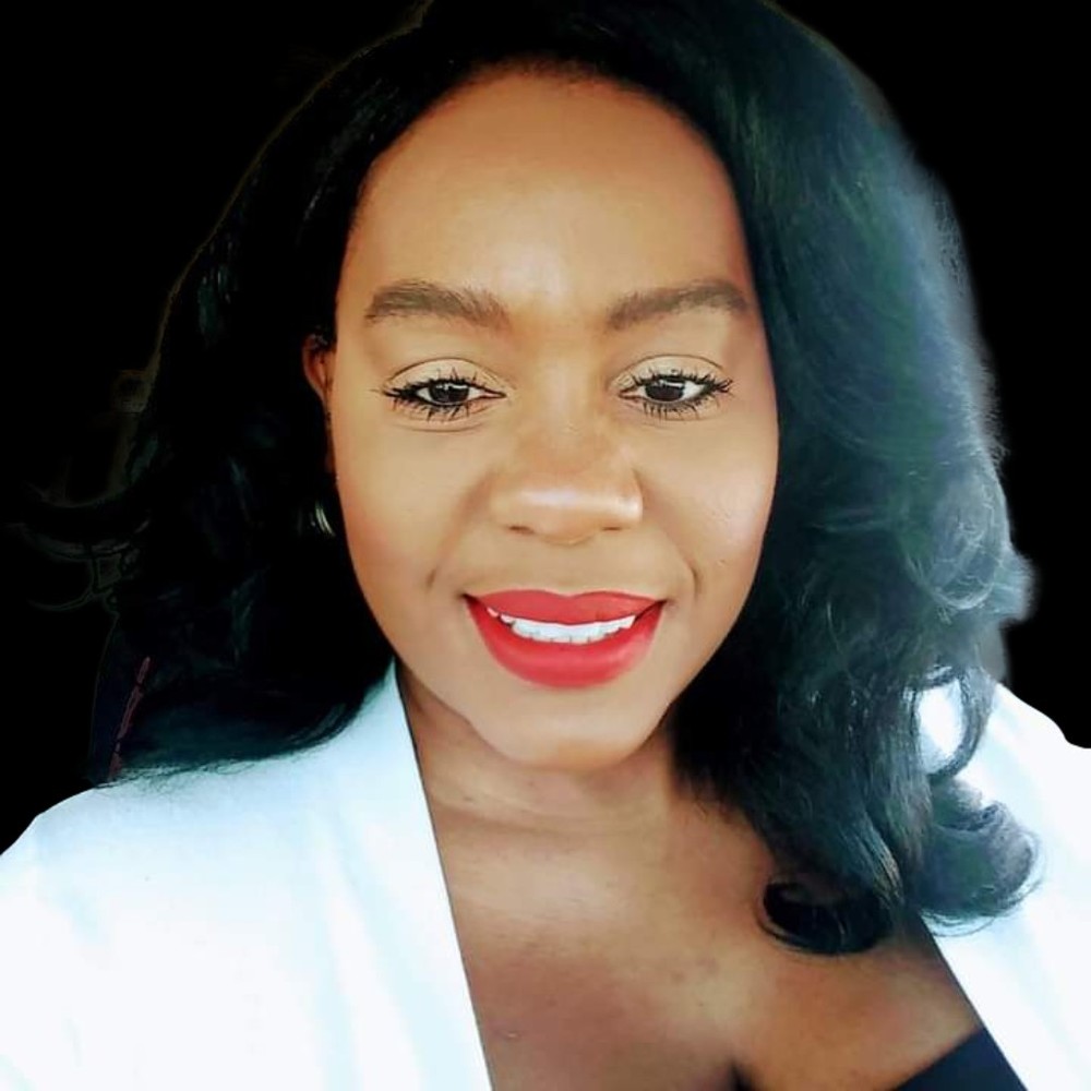 Meet your Posher, Anika